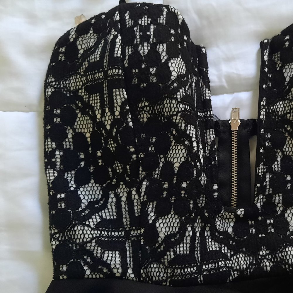 Cutest Swirly Dress - Picture 3 of 5